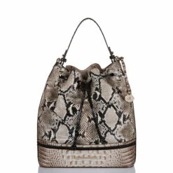 Marlowe Alabaster Fontaine