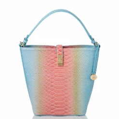 Shira Daylily Volute